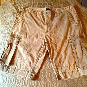 Gap Grey size 38 short